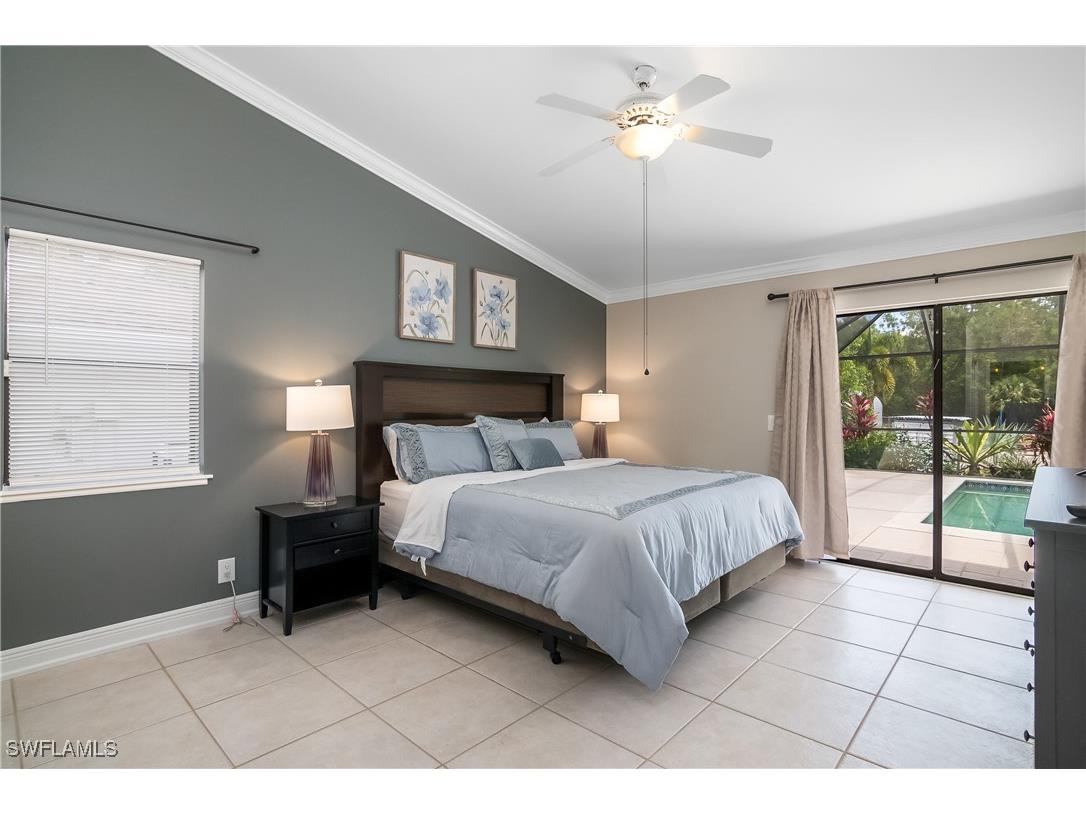 4975 Hickory Wood Drive Naples FL 34119 225074115 image1
