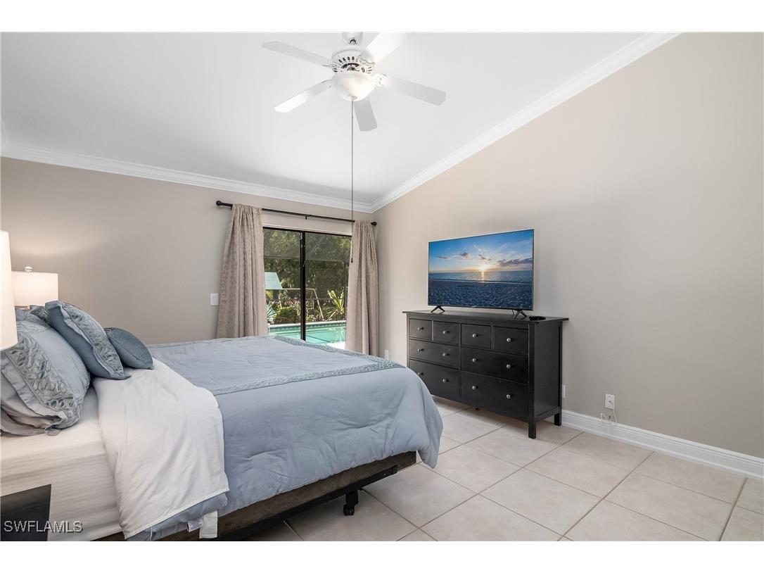 4975 Hickory Wood Drive Naples FL 34119 225074115 image2