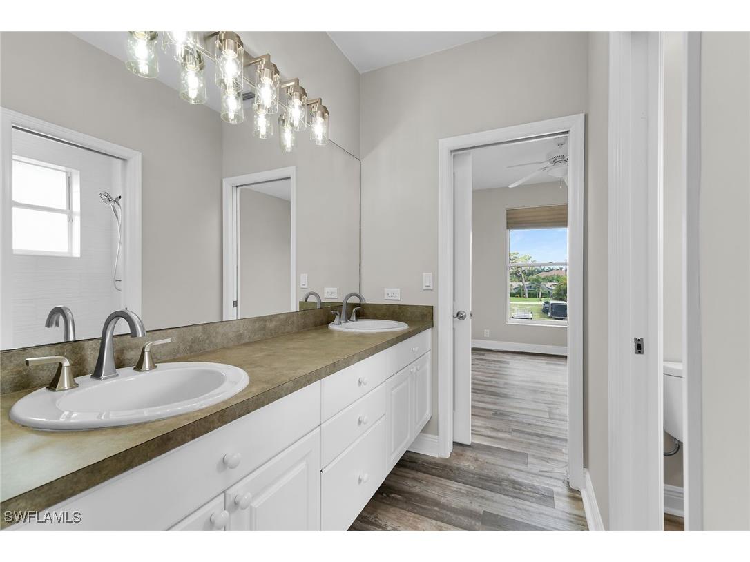 4975 Mederia Lane Estero FL 33928 225058632 image13