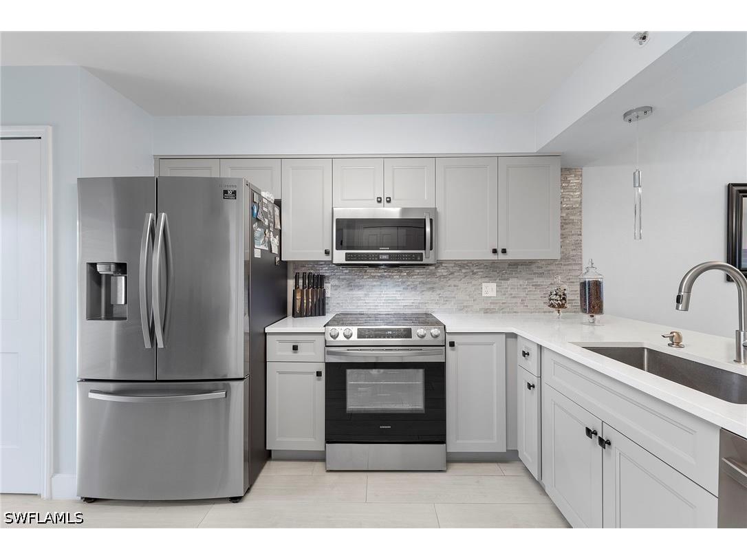 4975 Sandra Bay Drive #103 Naples FL 34109 226017804 image4