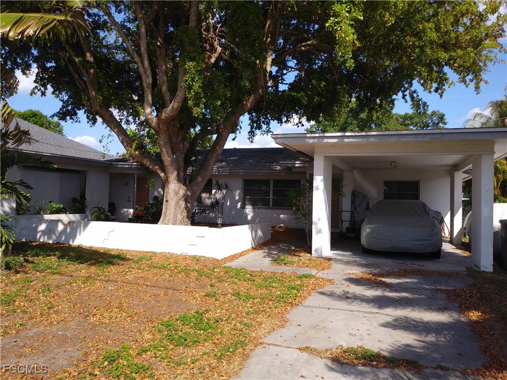 4975 Vincennes Street #A AND B Cape Coral FL 33904 2026000310 image1