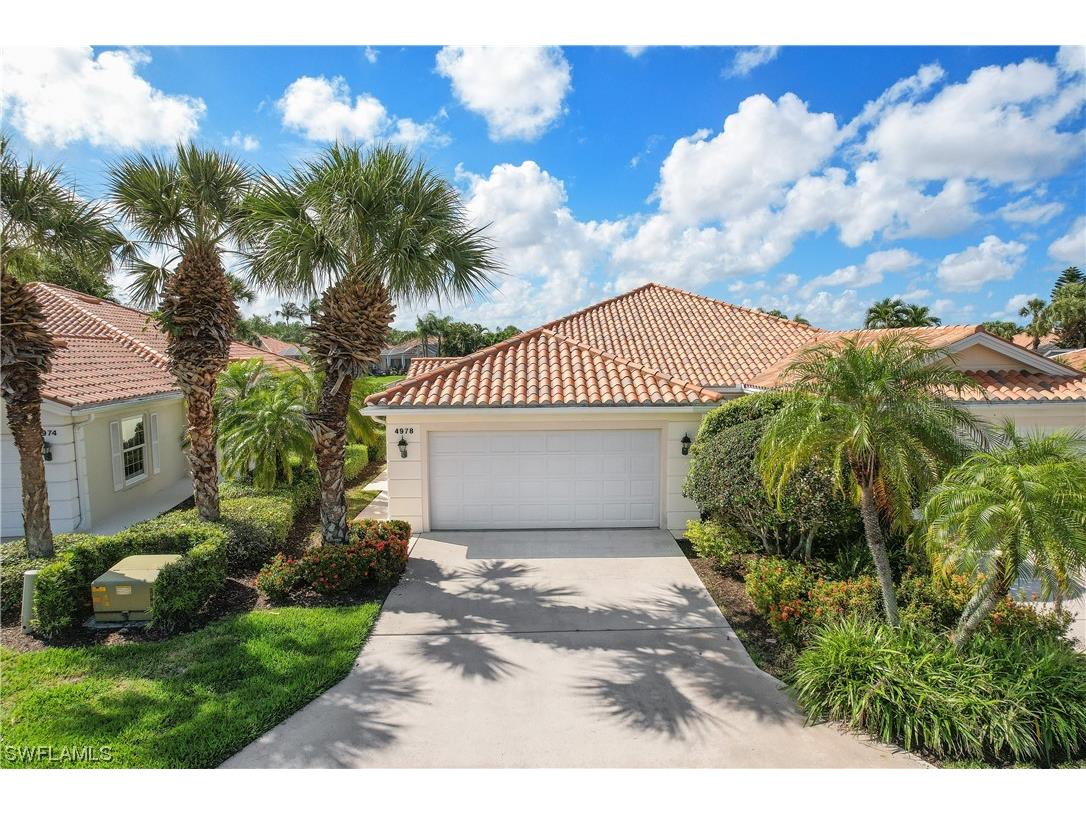 4978 Ventura Court Naples FL 34109 223008109 image1