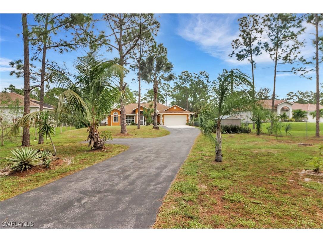 4980 40th Street NE Naples FL 34120 223080985 image1