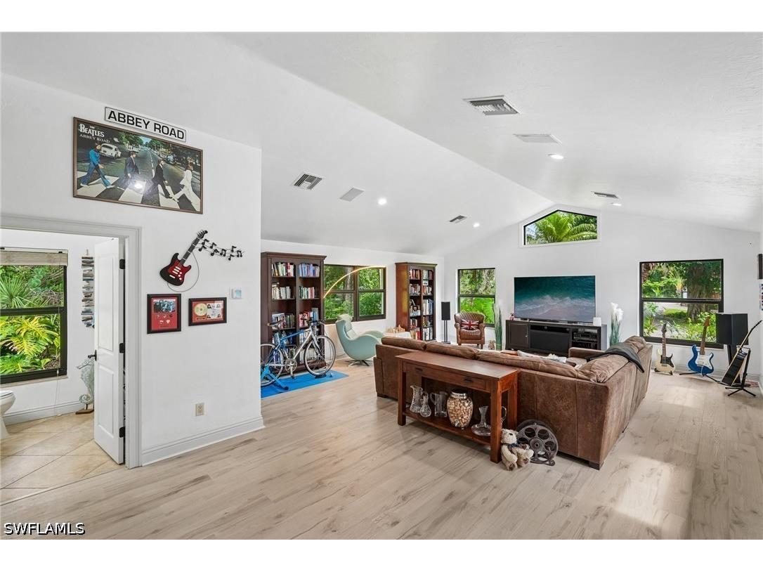 4980 Tamarind Ridge Drive Naples FL 34119 226022345 image9