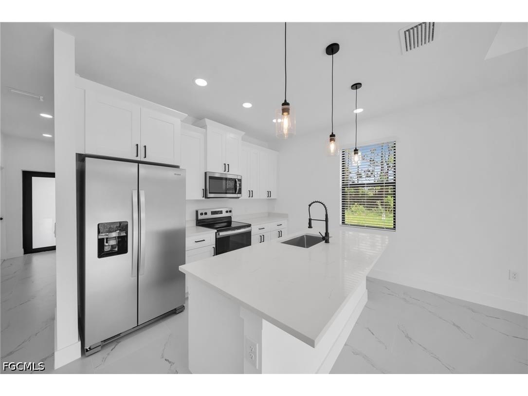 4982 Fairway Ct Lehigh Acres FL 33973 2026025917 image10