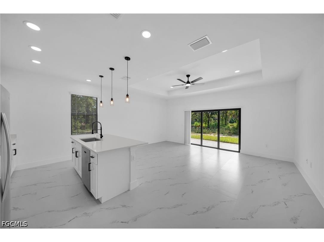 4982 Fairway Ct Lehigh Acres FL 33973 2026025917 image9