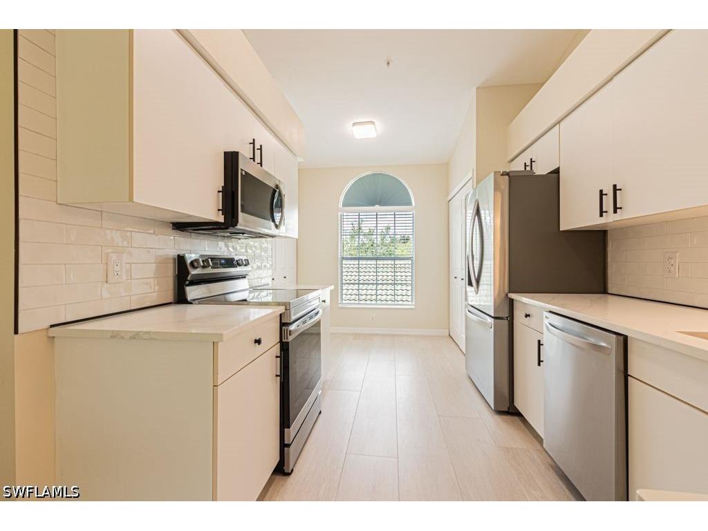 4985 Sandra Bay Drive #201 Naples FL 34109 226023002 image8