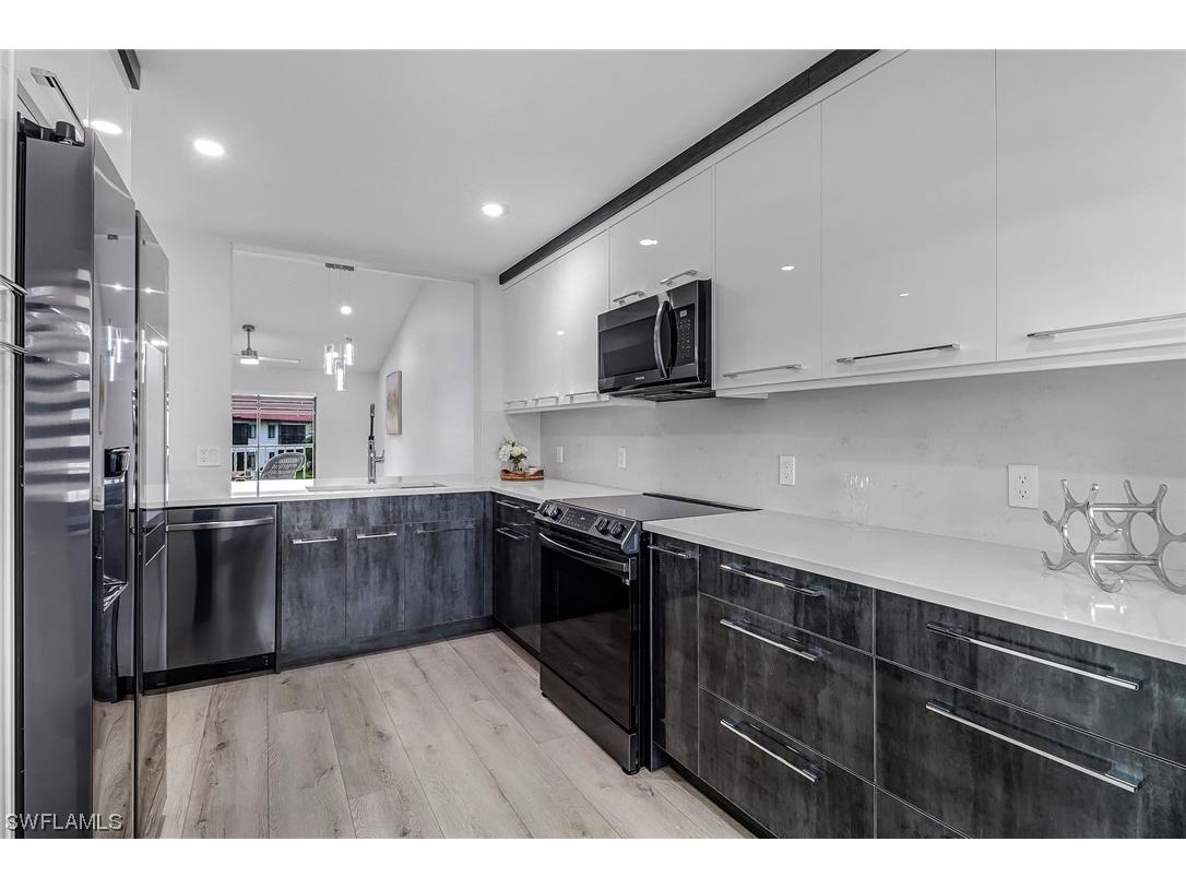 4987 Pepper Circle #I-206 Naples FL 34113 223049756 image1