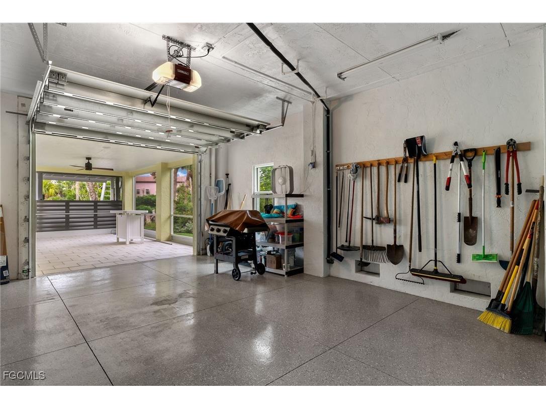 4988 Joewood Drive Sanibel FL 33957 2025014035 image41