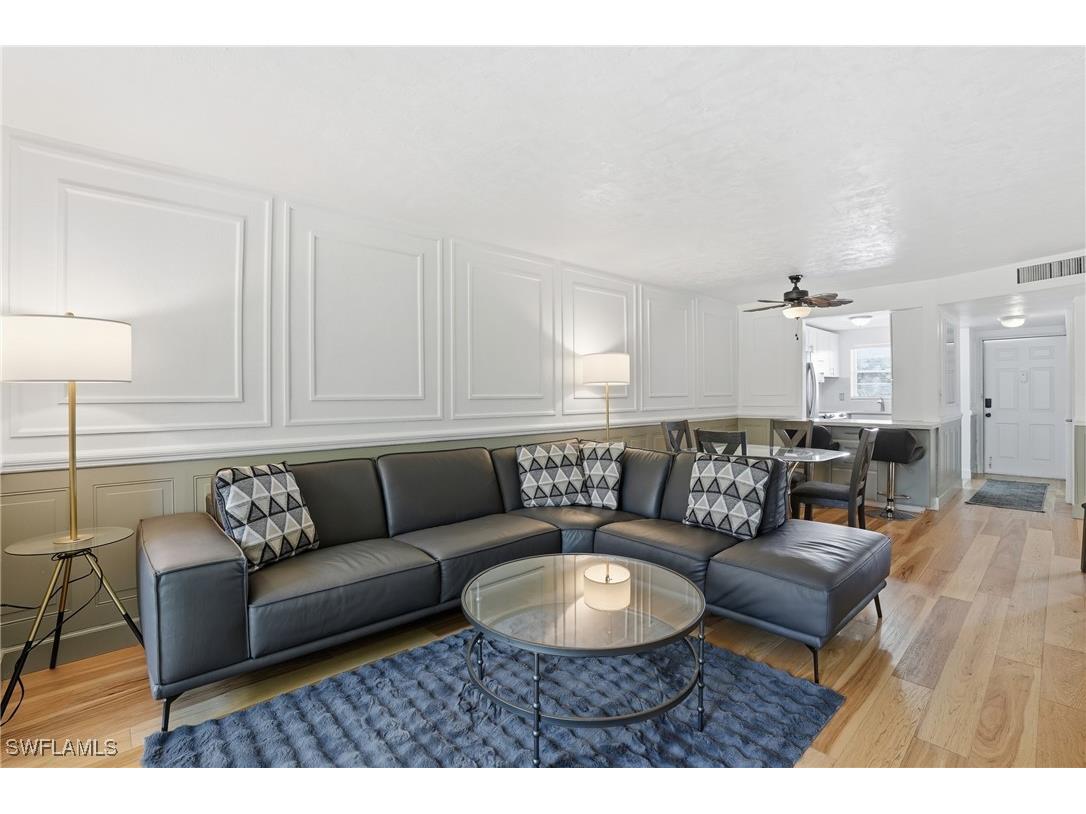 499 Forest Lakes Boulevard #203 Naples FL 34105 226000490 image14