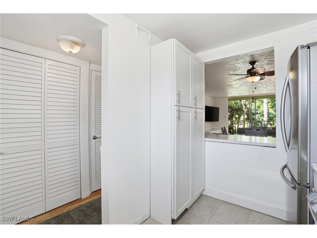 499 Forest Lakes Boulevard #203 Naples FL 34105 226000490 image4