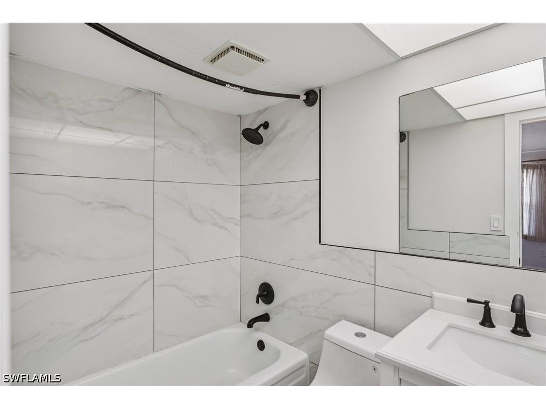 499 Forest Lakes Boulevard #305 Naples FL 34105 226014174 image26