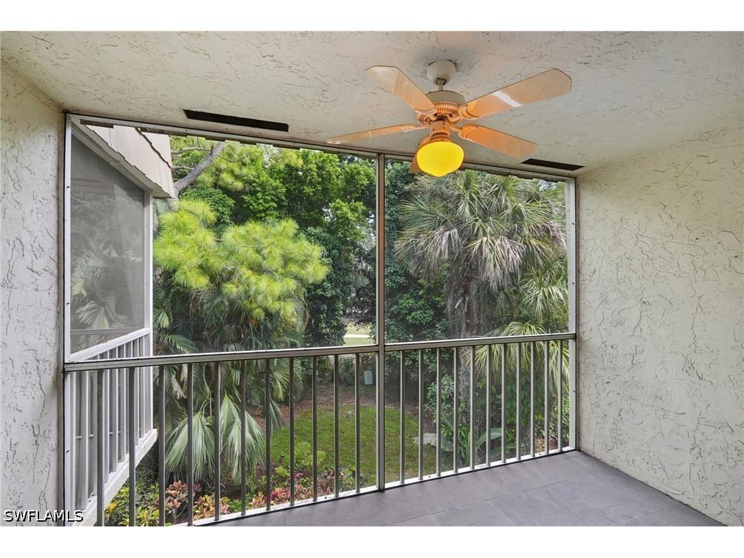 499 Forest Lakes Boulevard #305 Naples FL 34105 226014174 image28