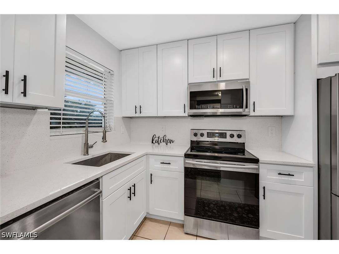  Naples FL 34105 226021791 image1