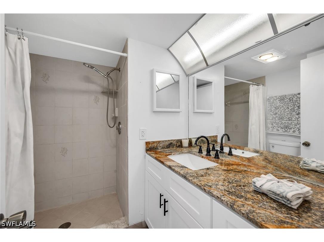  Naples FL 34105 226021791 image16