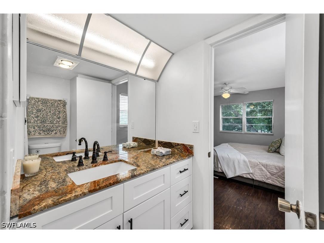  Naples FL 34105 226021791 image17
