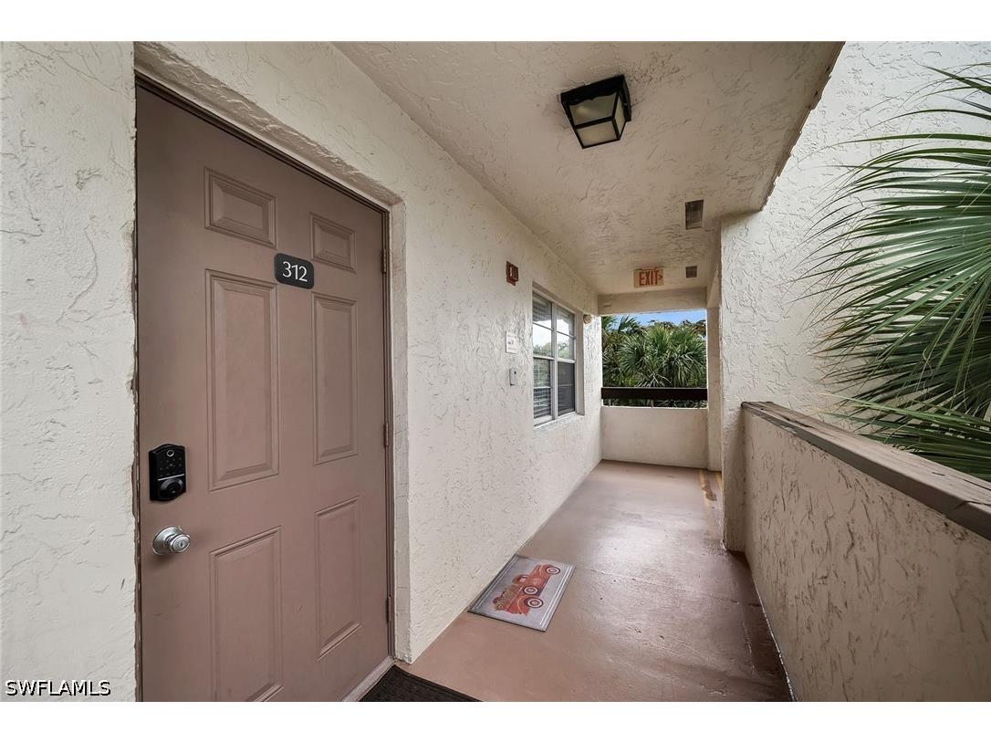  Naples FL 34105 226021791 image50