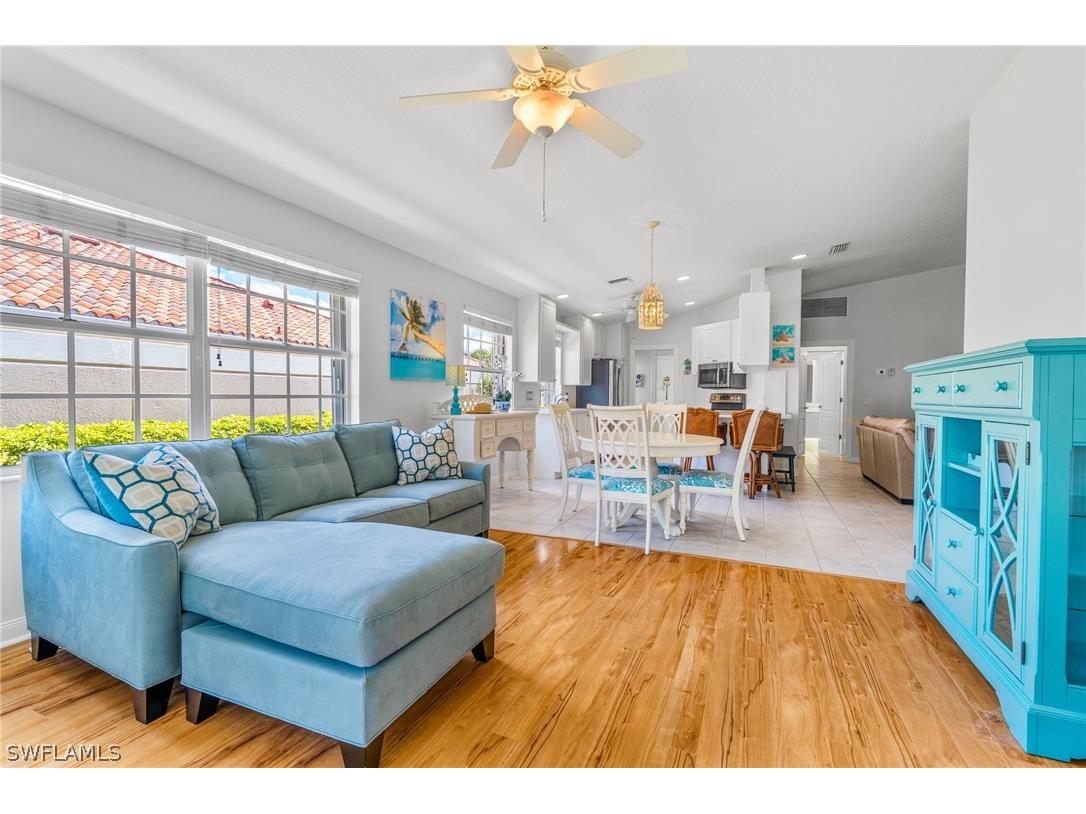 4993 Ventura Court Naples FL 34109 226010694 image1