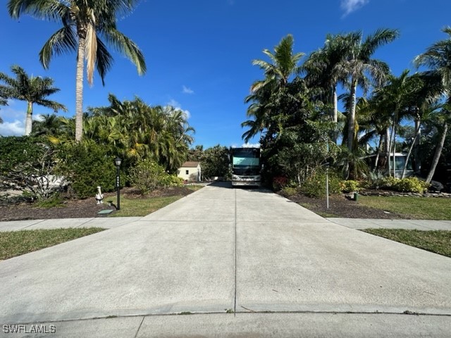 4995 Coach Lane Naples FL 34114 225073577 image3
