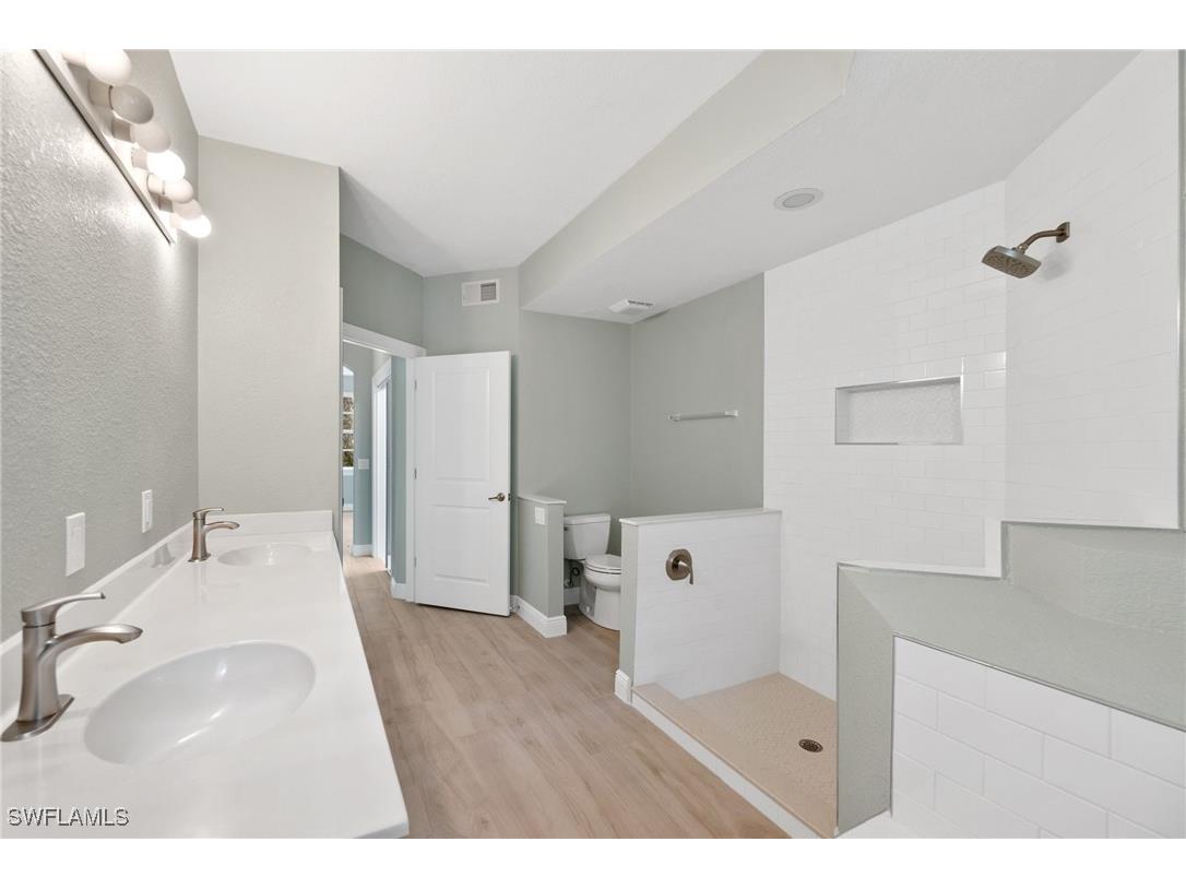 4995 Marsh Turtle Trail #102 Estero FL 33928 225066771 image15