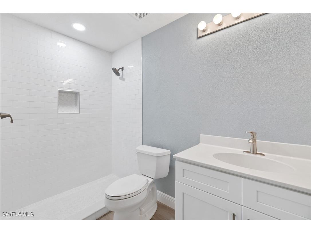 4995 Marsh Turtle Trail #102 Estero FL 33928 225066771 image18