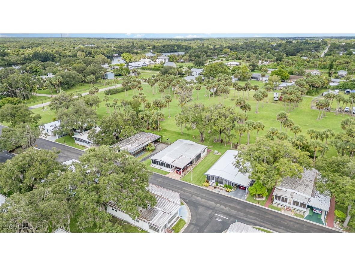 5 Aloe Street Alva FL 33920 2025002938 image29