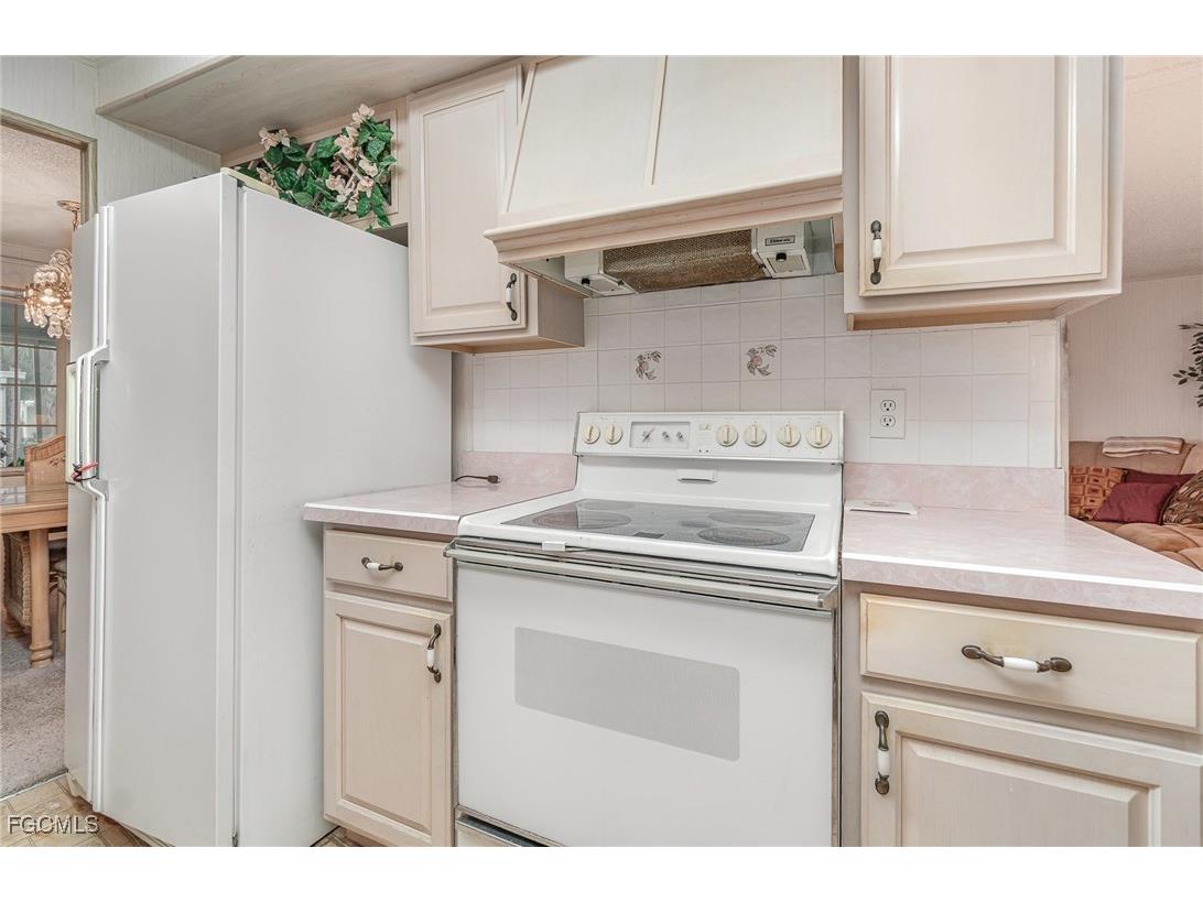 5 Aloe Street Alva FL 33920 2025002938 image9