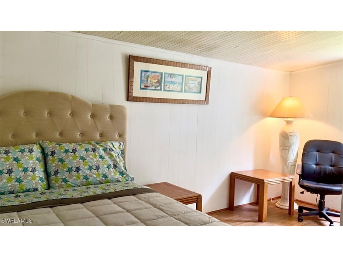 5 Bass Lane #5 Naples FL 34114 225074272 image26