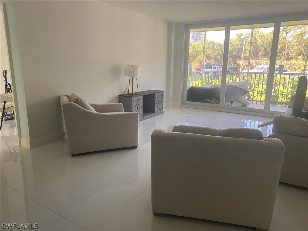 5 Bluebill Avenue #101 Naples FL 34108 226004439 image11