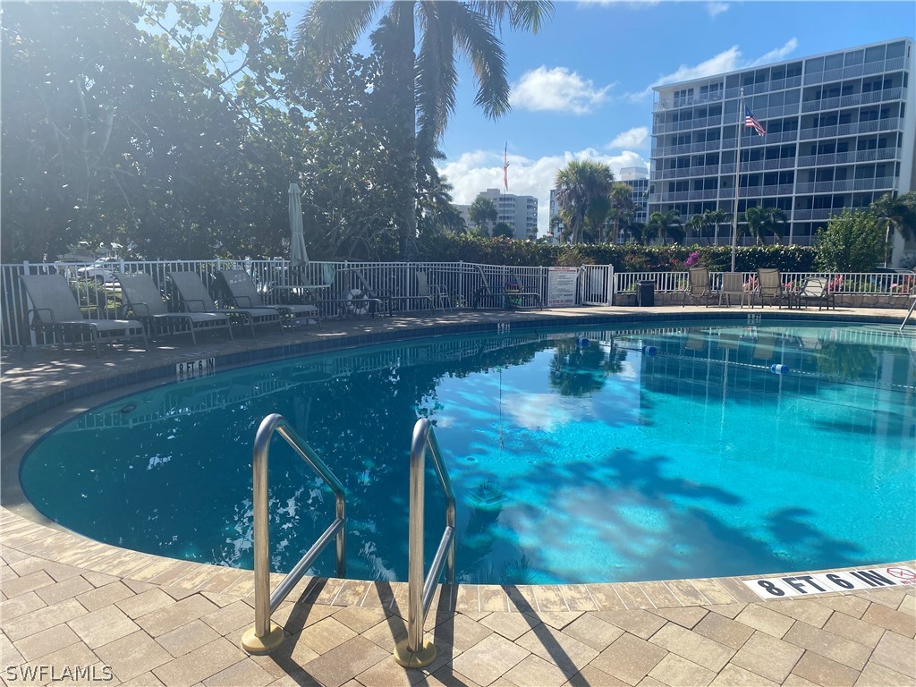 5 Bluebill Avenue #101 Naples FL 34108 226004439 image12