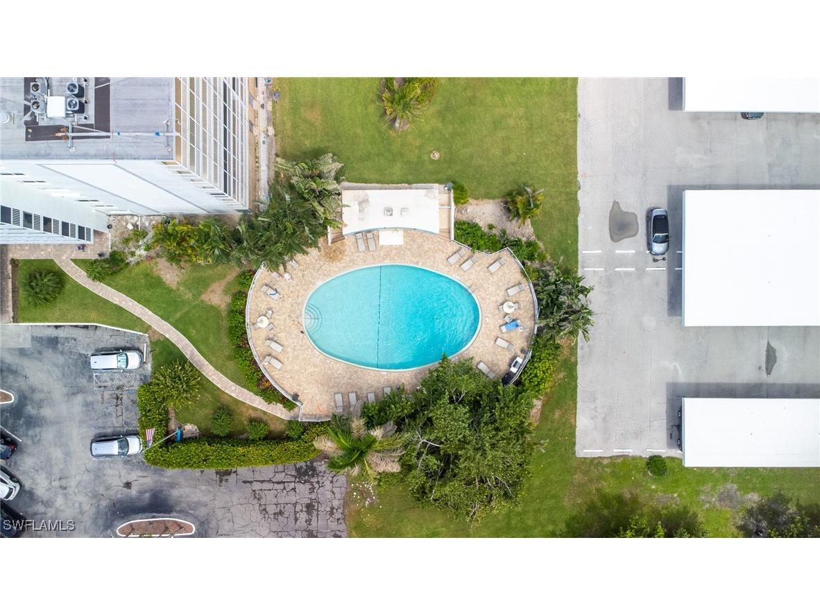 5 Bluebill Avenue #105 Naples FL 34108 225064308 image2