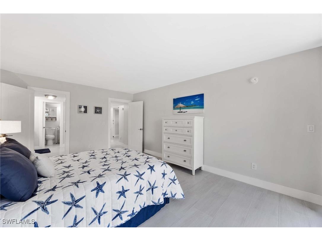 5 Bluebill Avenue #108 Naples FL 34108 226004543 image23