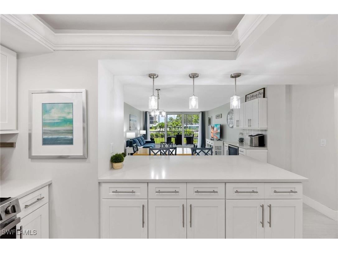 5 Bluebill Avenue #108 Naples FL 34108 226004543 image7