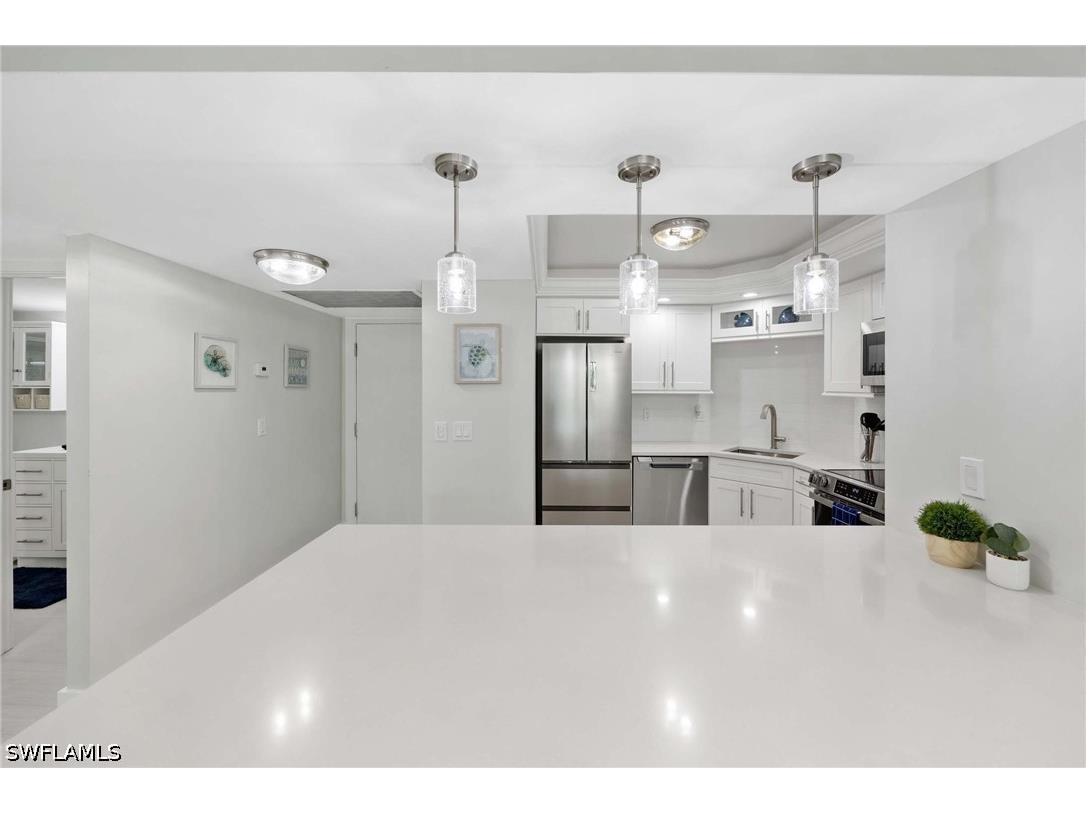 5 Bluebill Avenue #108A Naples FL 34108 226019275 image5