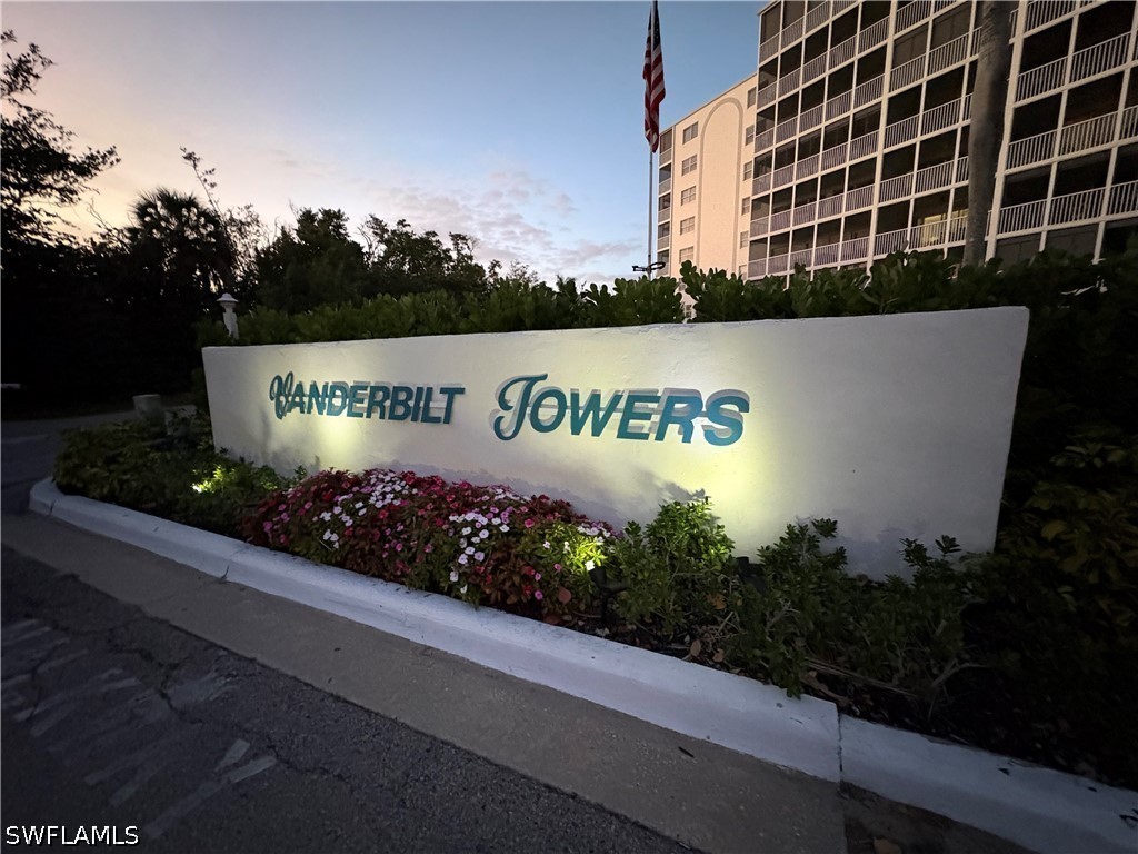 5 Bluebill Avenue #201 Naples FL 34108 226018075 image1