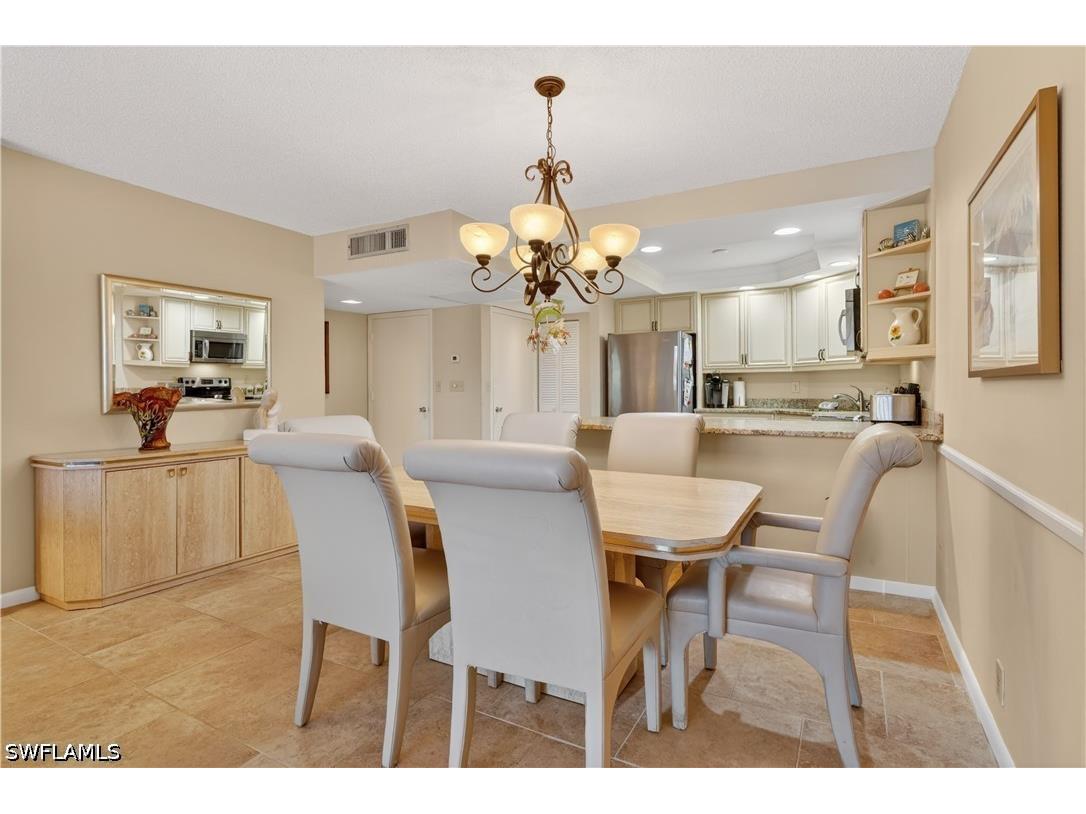 5 Bluebill Avenue #201 Naples FL 34108 226018075 image12