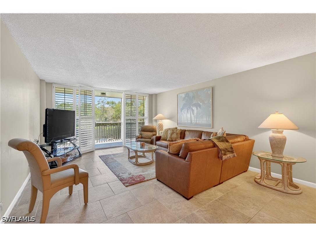 5 Bluebill Avenue #201 Naples FL 34108 226018075 image17