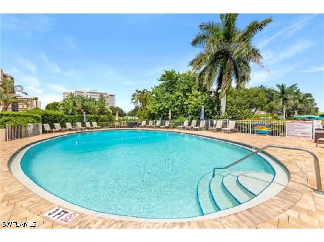 5 Bluebill Avenue #201 Naples FL 34108 226018075 image38