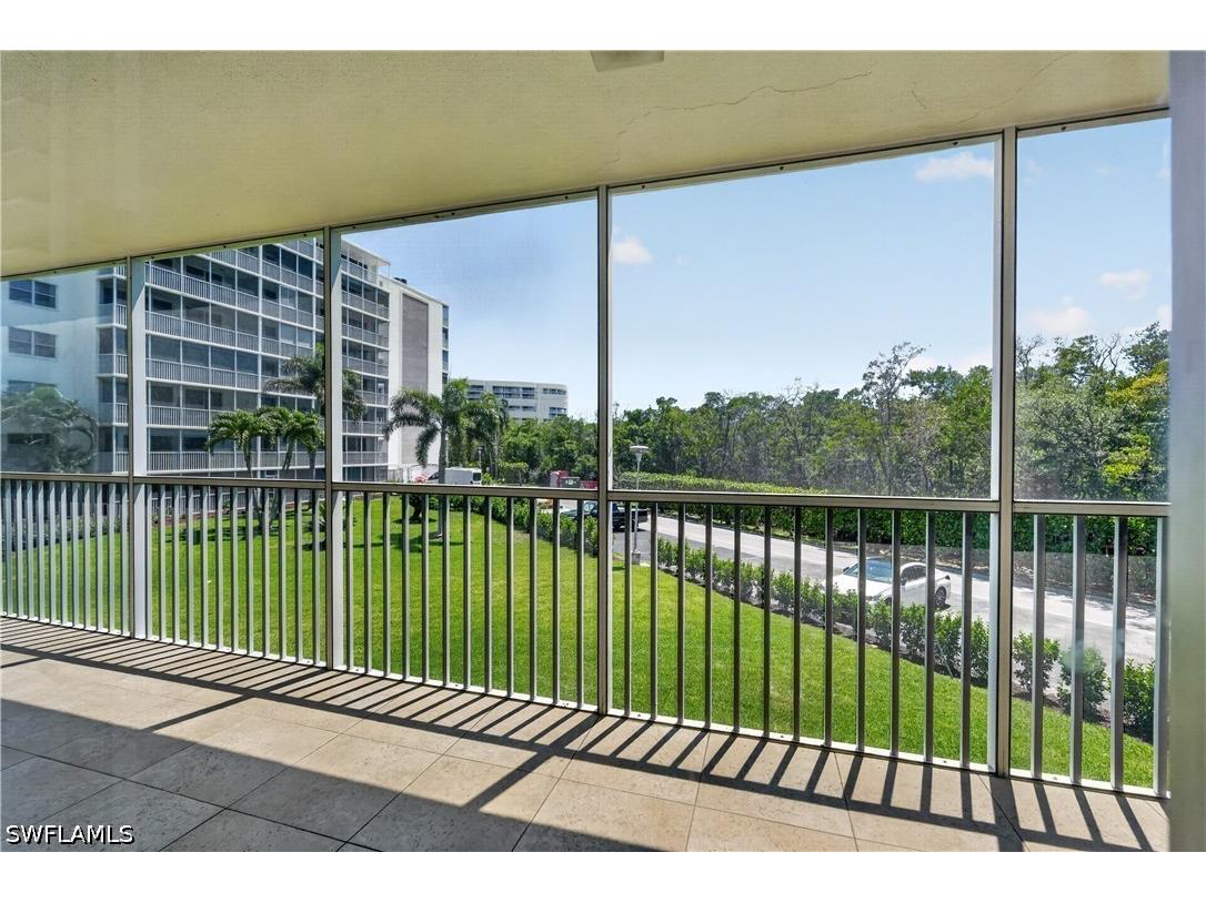 5 Bluebill Avenue #201 Naples FL 34108 226018075 image6