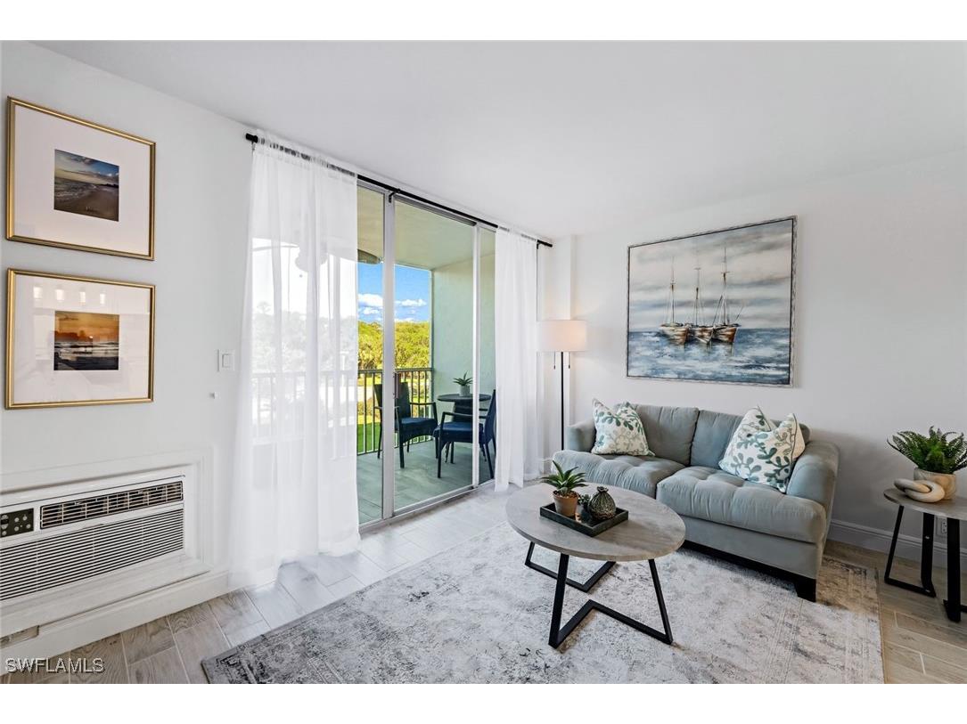 5 Bluebill Avenue #205 Naples FL 34108 226006041 image1