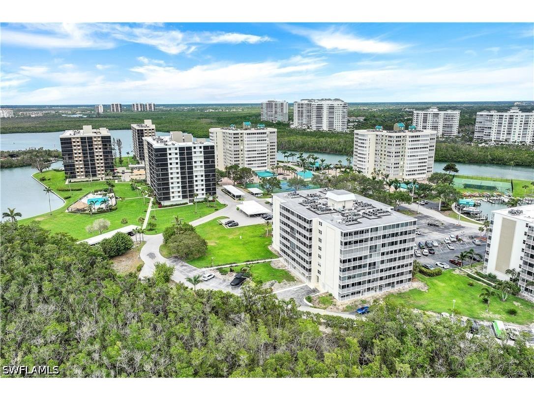 5 Bluebill Avenue #208 Naples FL 34108 226017904 image20