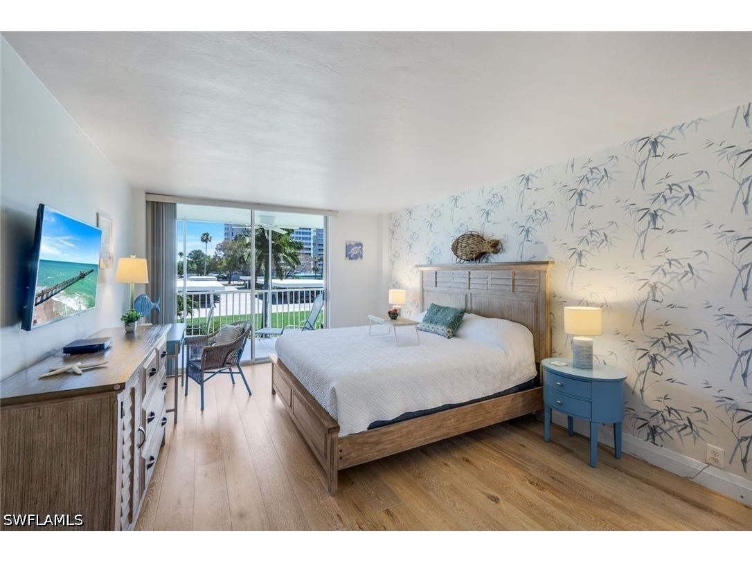 5 Bluebill Avenue #208 Naples FL 34108 226018376 image10