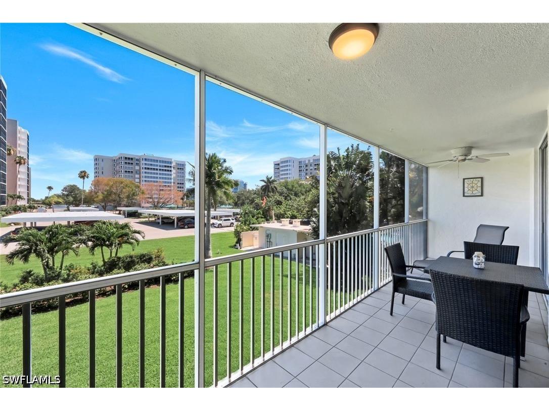 5 Bluebill Avenue #208 Naples FL 34108 226018376 image9