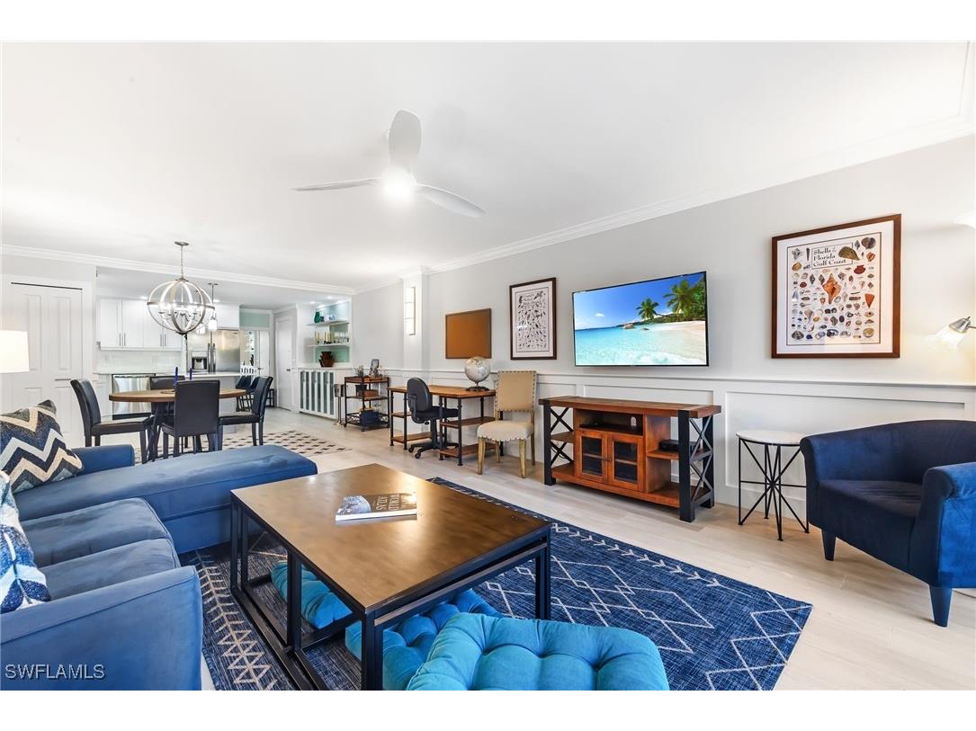 5 Bluebill Avenue #209 Naples FL 34108 225041829 image1