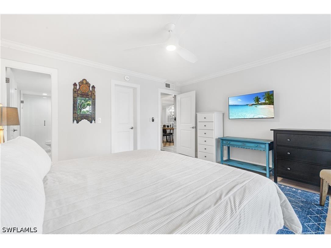 5 Bluebill Avenue #209 Naples FL 34108 226018556 image12