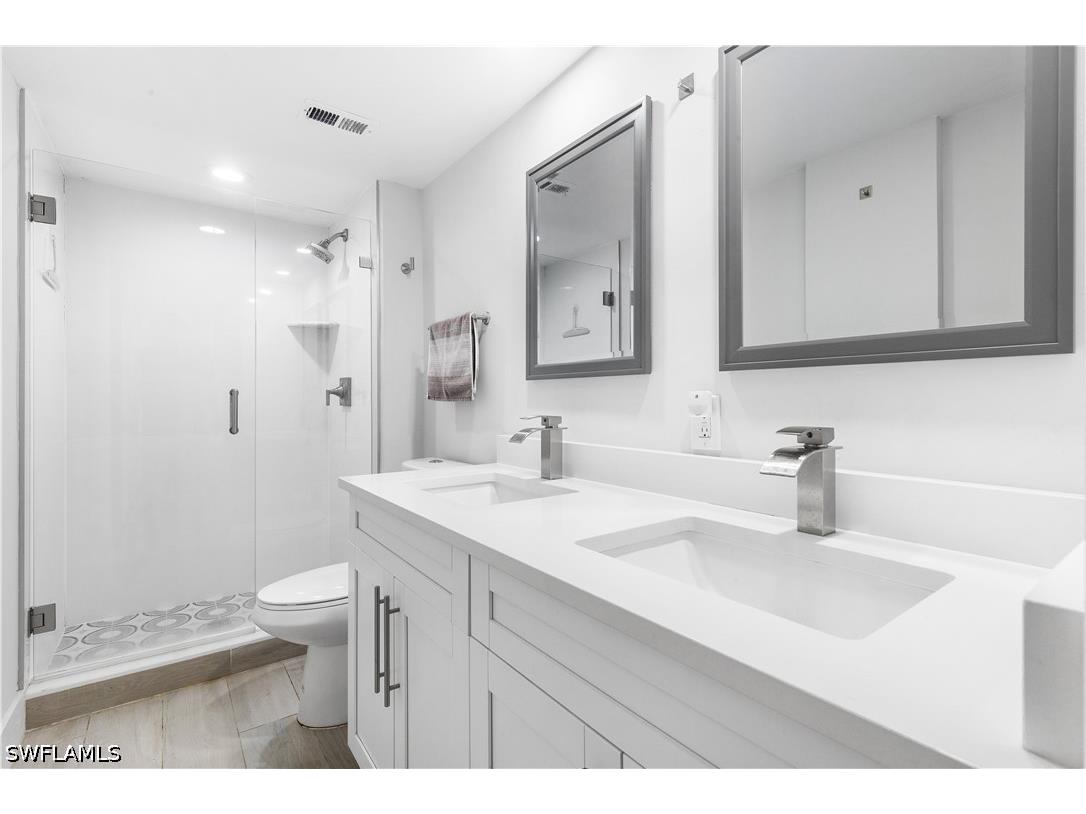 5 Bluebill Avenue #209 Naples FL 34108 226018556 image15