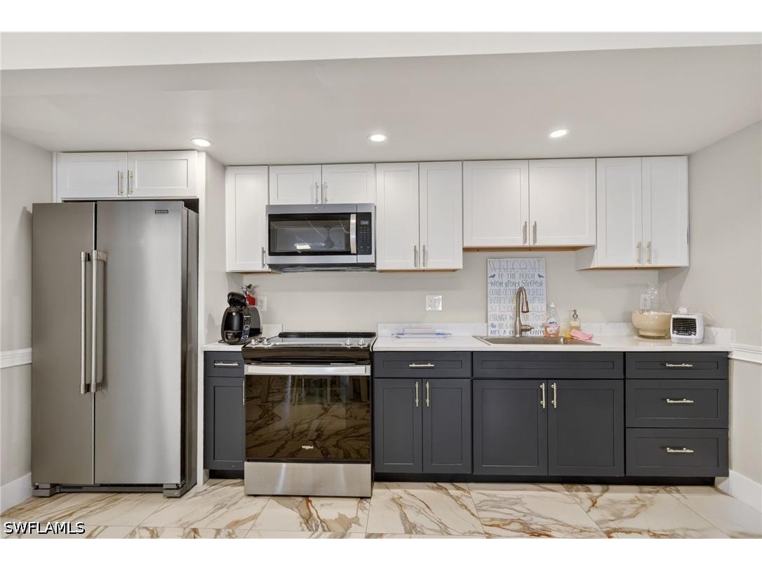 5 Bluebill Avenue #209 Naples FL 34108 226018556 image22