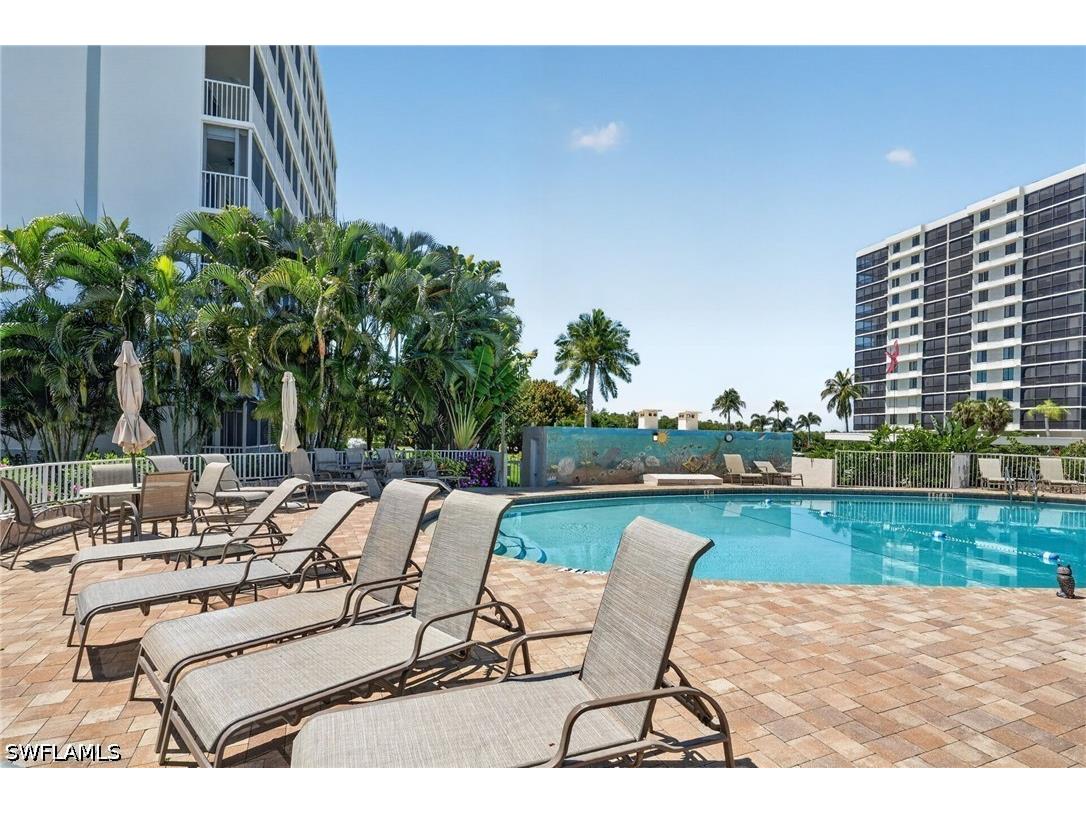 5 Bluebill Avenue #209 Naples FL 34108 226018556 image28