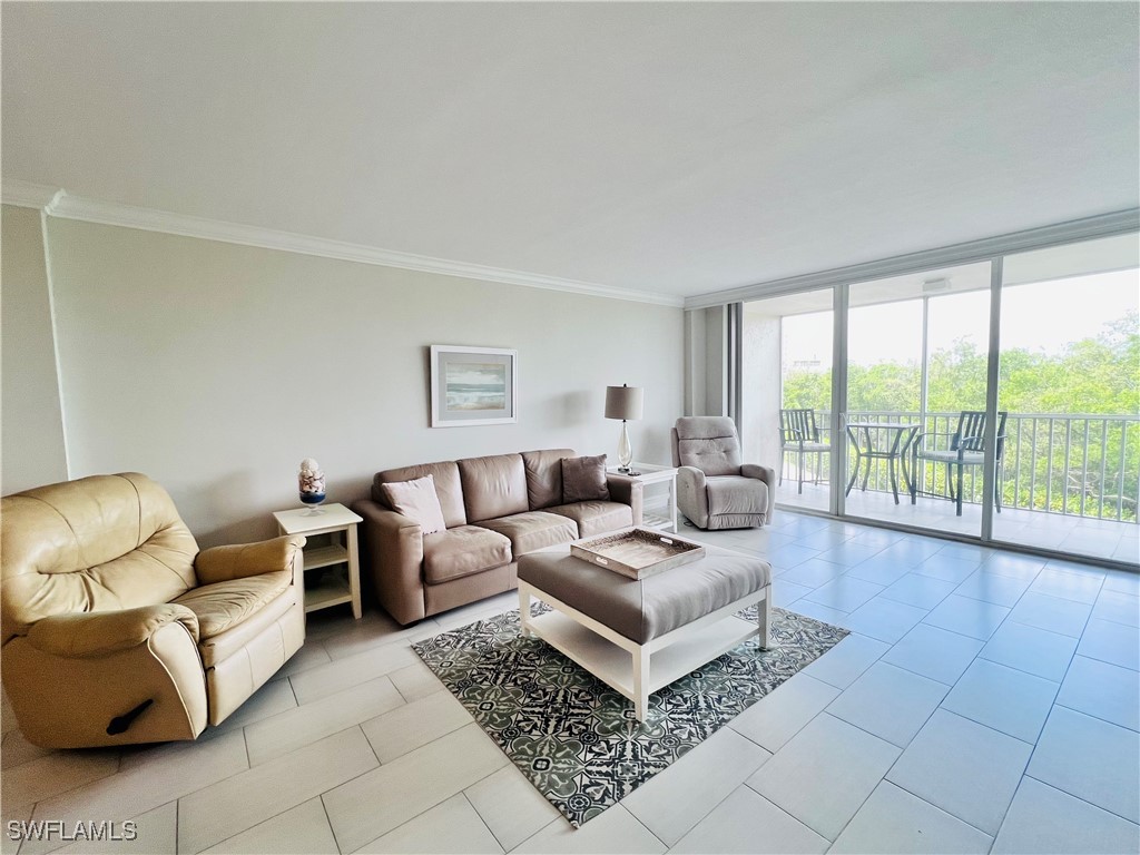 5 Bluebill Avenue #303-1 Naples FL 34108 225073817 image11