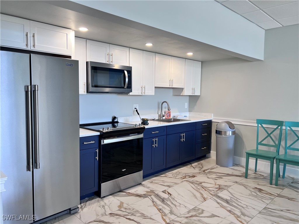 5 Bluebill Avenue #303-1 Naples FL 34108 225073817 image7